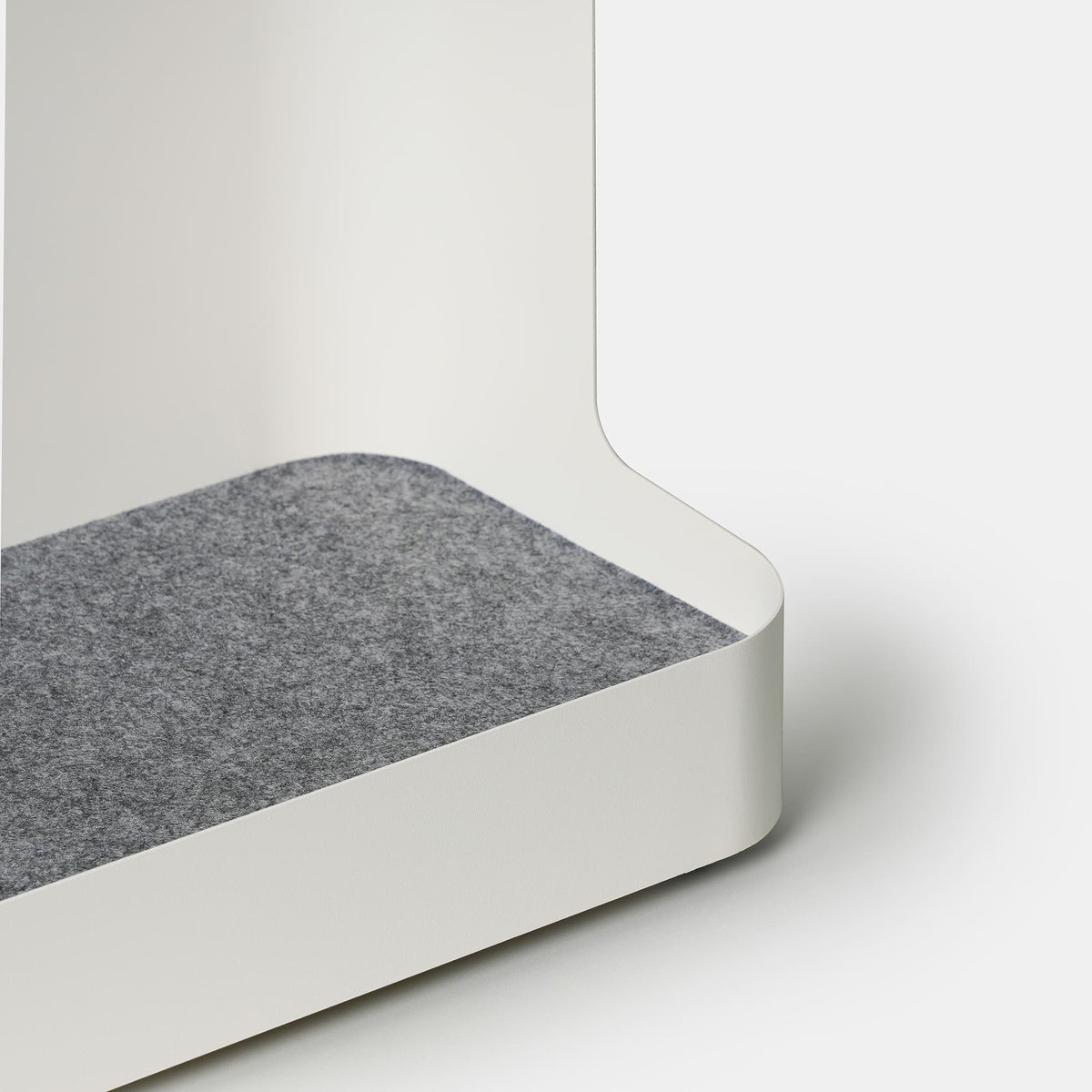 Meuble de rangement mobile en acier Ivy Pro