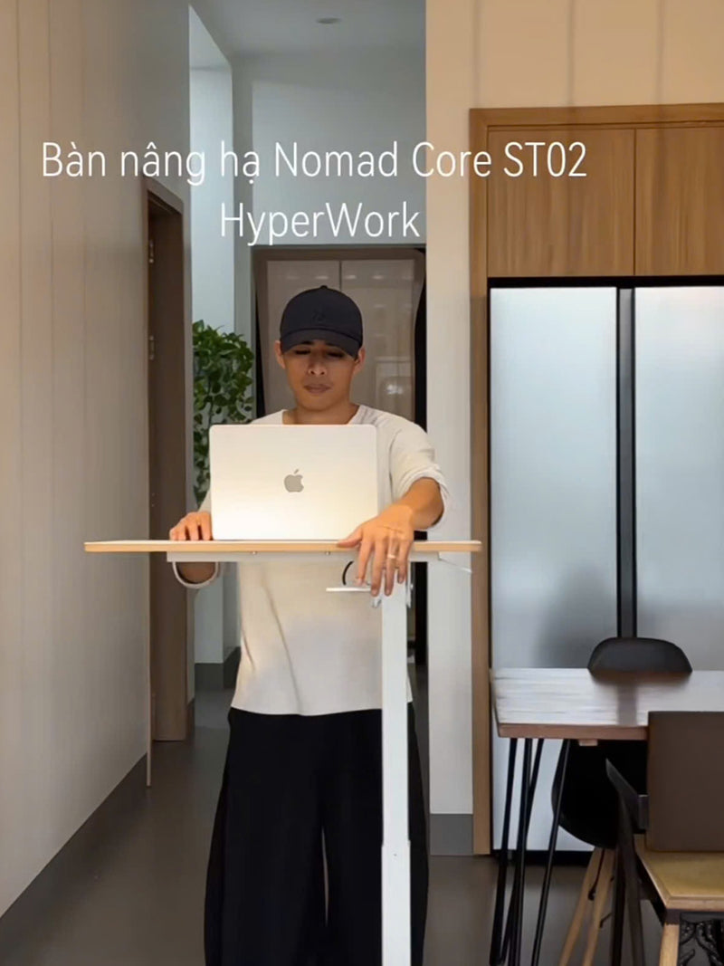 Chiếc bàn dành cho người hay đổi góc.